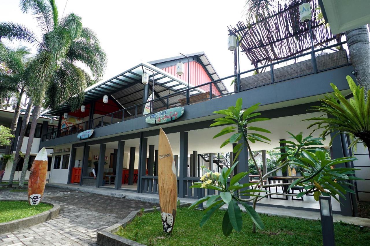 Resor Hau Batukaras Pangandaran
